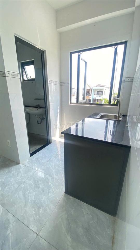 TRỌ CHO NỮ THUÊ CÁCH TRƯỜNG VĂN LANG CƠ SỞ 3 (300m)
