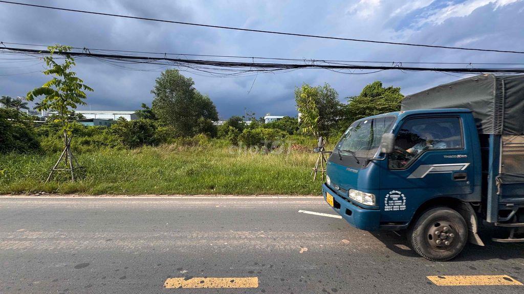 Bán đất mặt tiền đường Nguyễn Thị Lắng