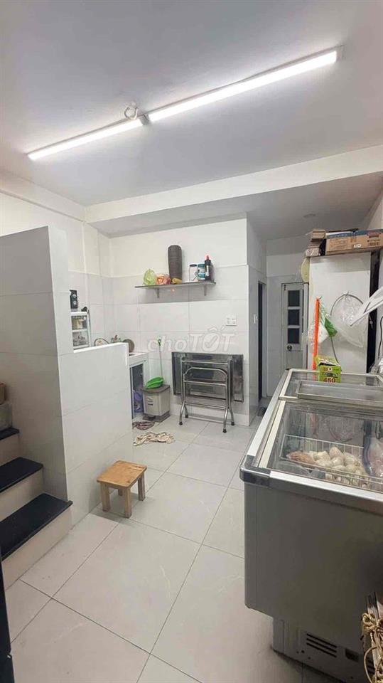 Cần bán nhà mặt tiền