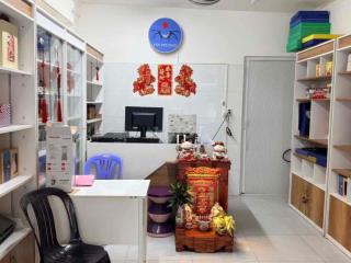 Cần bán nhà mặt tiền