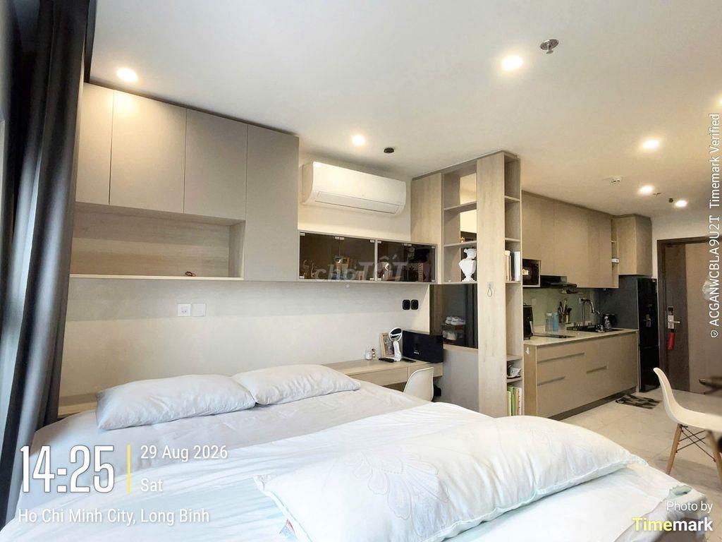 BÁN GẤP STUDIO BEVERLY SOLARI - 38M2 FULL NT CAO CẤP, SẴN SỔ