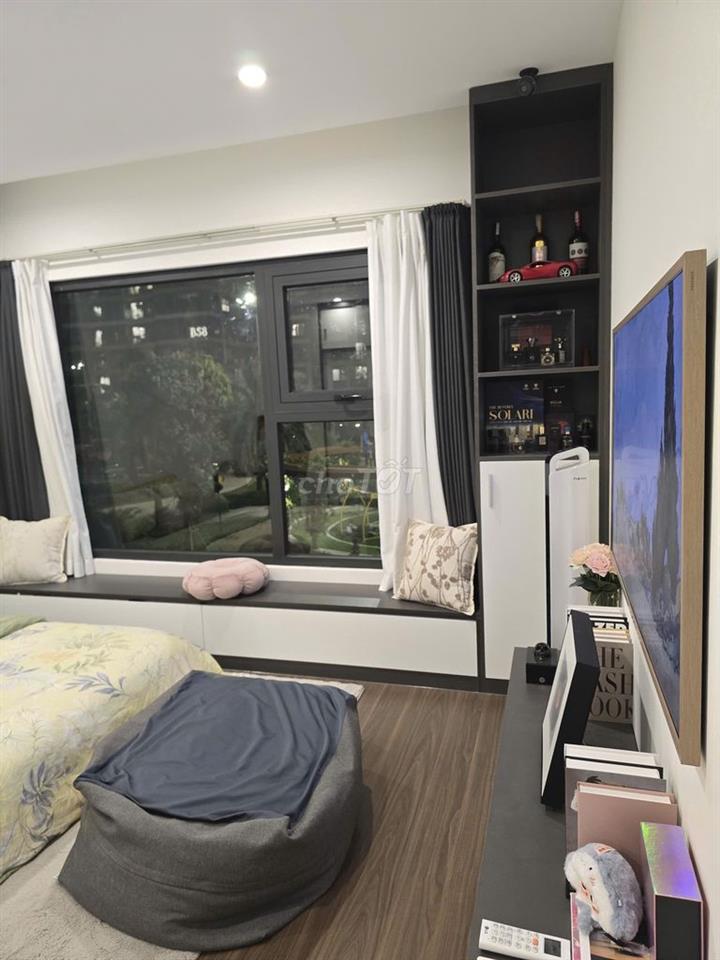 CẮT LỖ BÁN GẤP STUDIO BEVERLY SOLARI TẶNG TOÀN BỘ NỘI THẤT NHƯ HÌNH