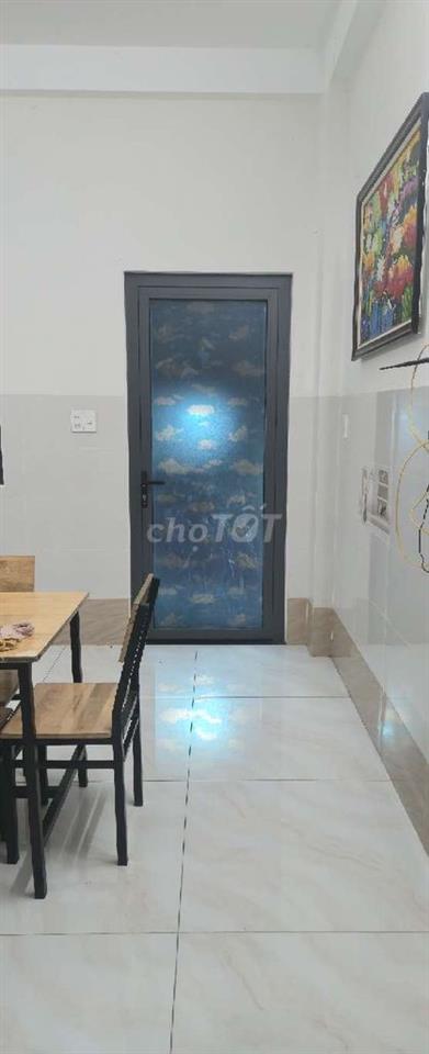 Sang Quán Bia Hơi Hà Nội