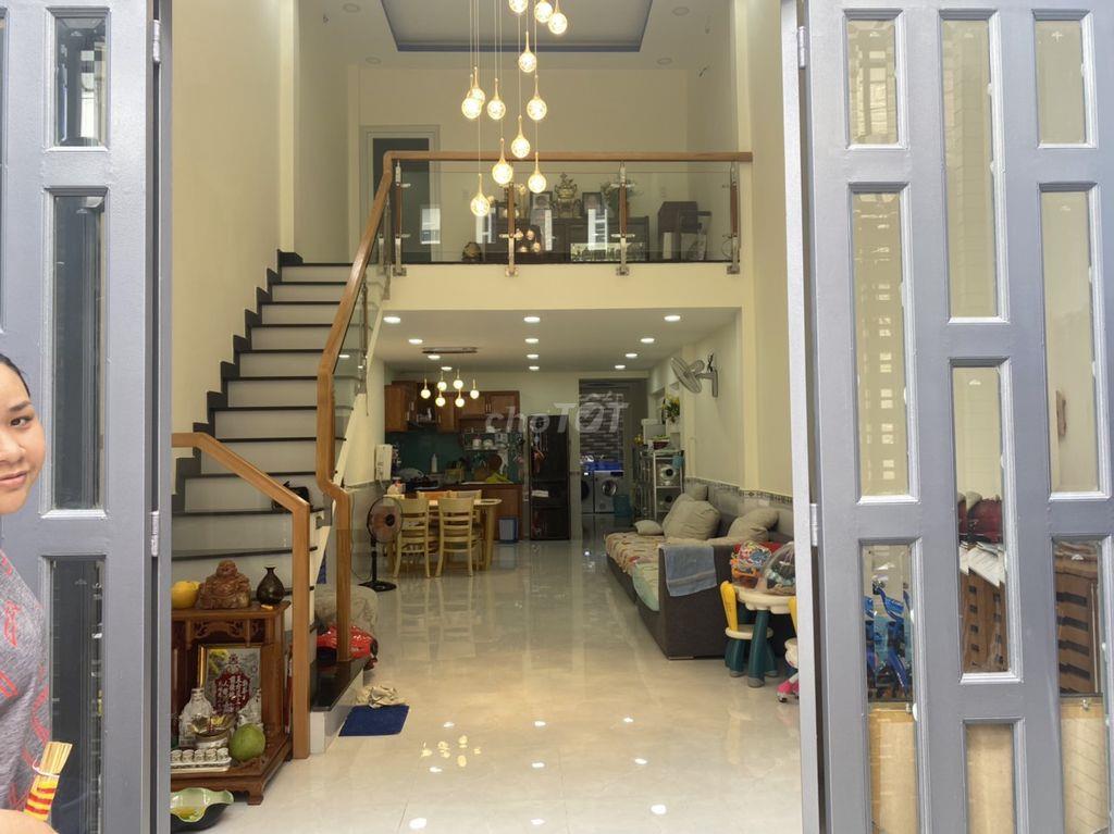 Cho thuê nhà 2pn 2wc 1lửng gần aeon tân phú