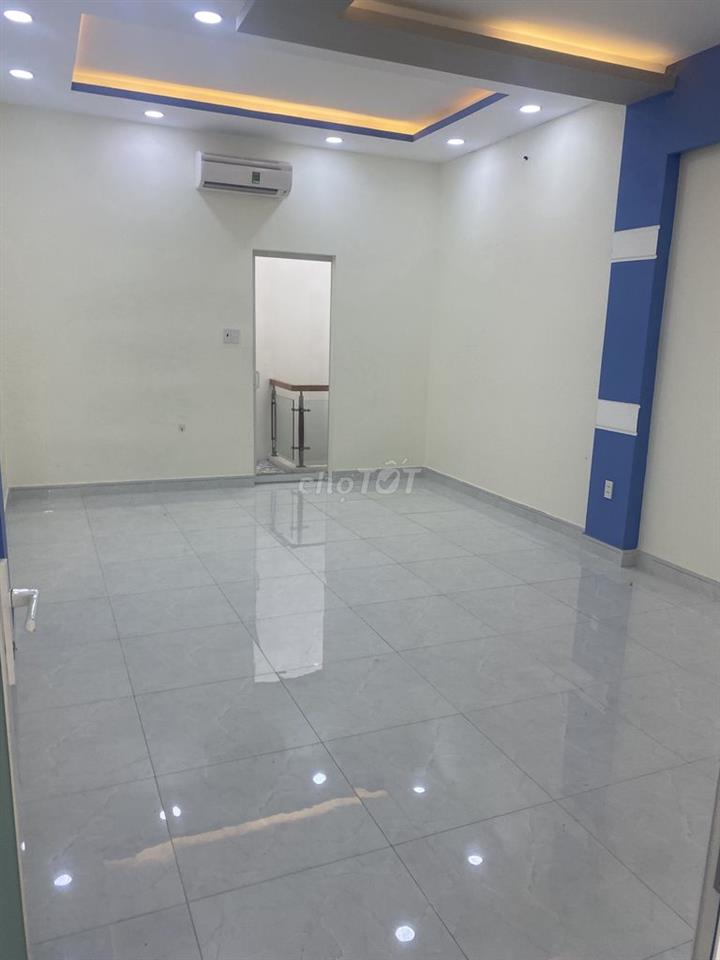 Cho thuê nhà 2pn 2wc 1lửng gần aeon tân phú
