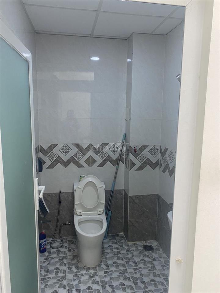 Cho thuê nhà 2pn 2wc 1lửng gần aeon tân phú