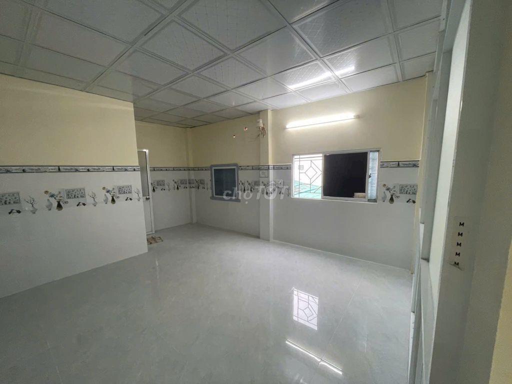 Giảm 80tr bán gấp nhà hóc môn, SHR 2 mặt tiền XUÂN THỚI 7