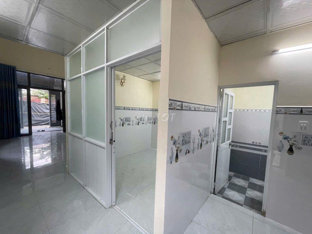 Giảm 80tr bán gấp nhà hóc môn, SHR 2 mặt tiền XUÂN THỚI 7