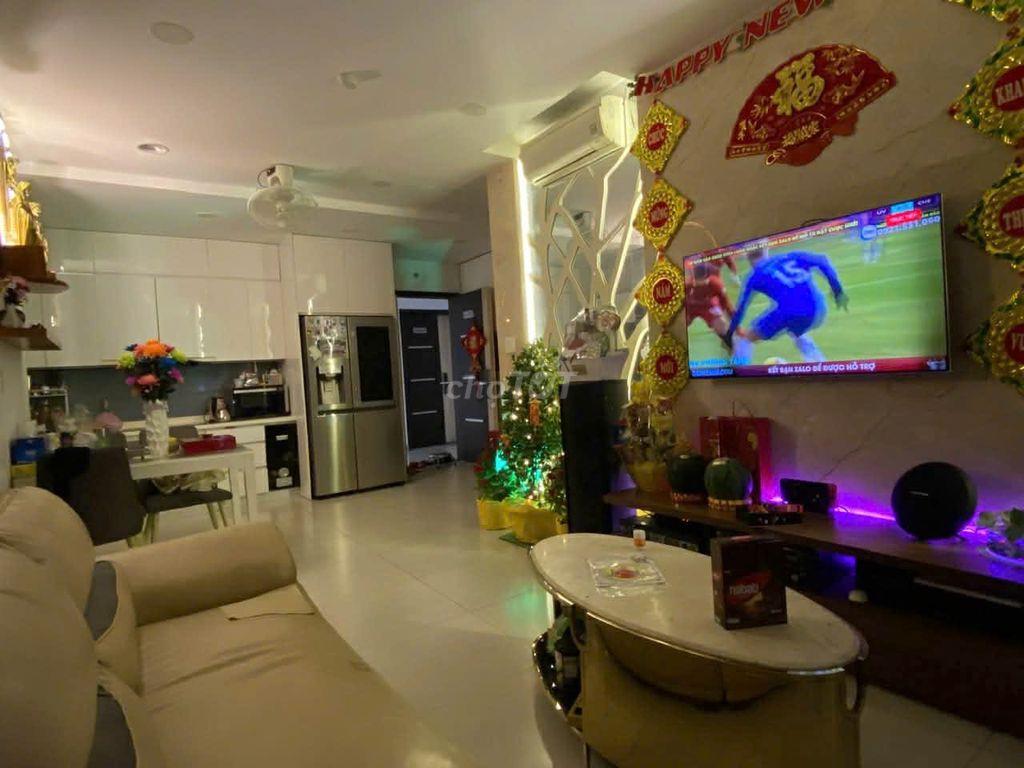 Xi Grand Court, Quận 10, 72m2, 2PN, 2WC có sổ hồng.