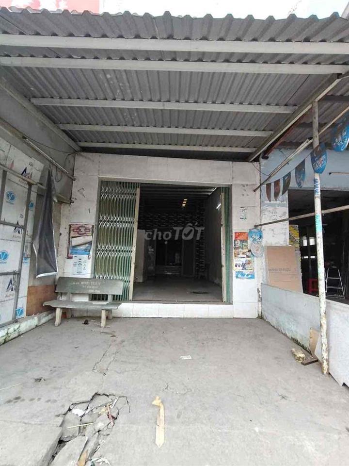 Nhà cho thuê nguyên căn mặt tiền QL50