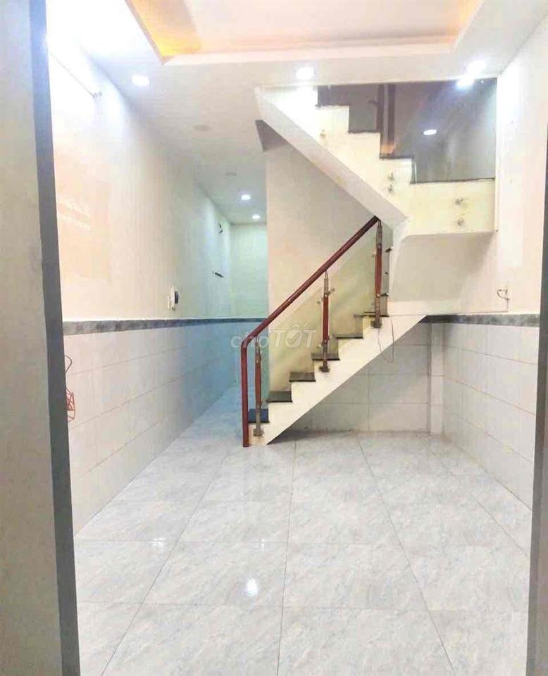 Cho thuê nhà nguyên căn Phạm Hùng Q8