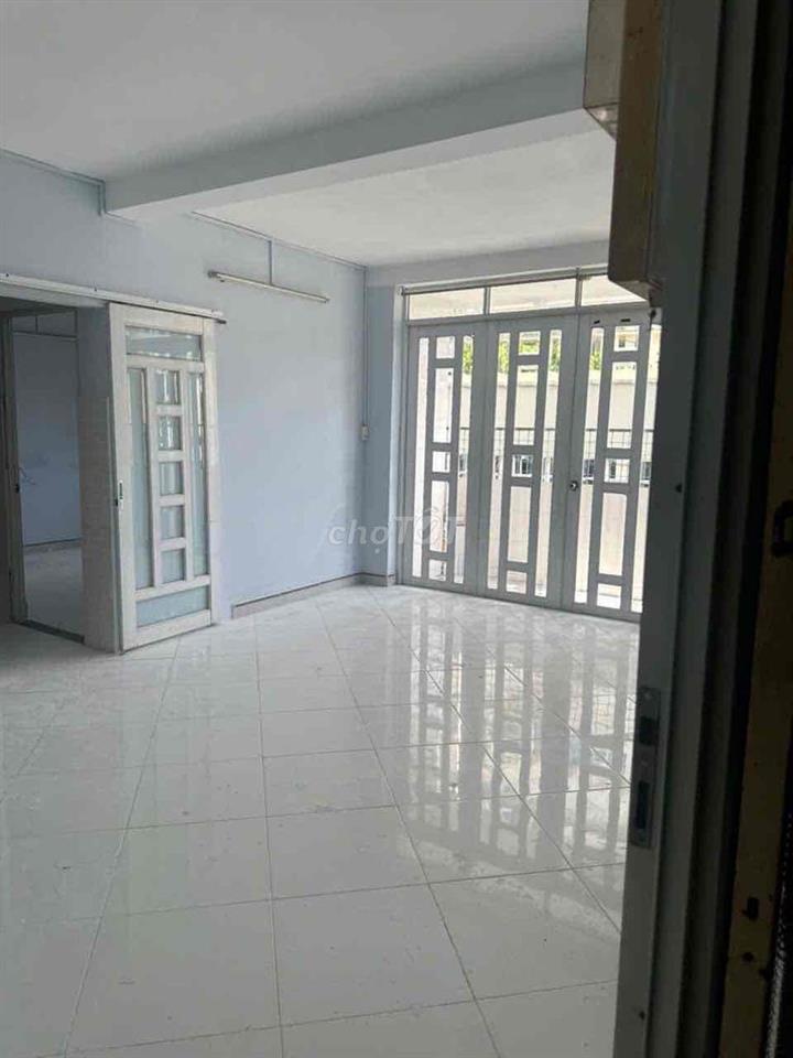 Cho Thuê căn C/c Hùng Vương - Mạc Thiên Tích - P. Chợ Quán