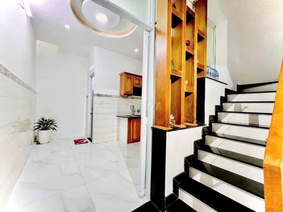 nhà đường số 10 Tân Quy Q7, 56m², xe hơi đỗ cửa, gần Lote – Giá 6.5 tỷ