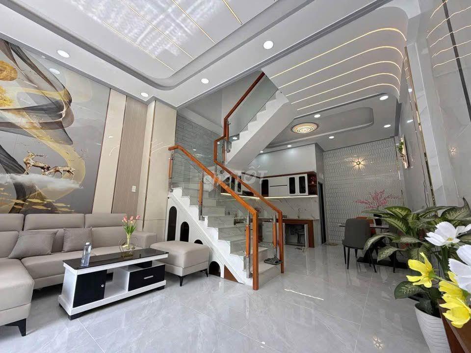 nhà lâm văn bền Q7, 62m², nhà hoàn công, khu dân trí cao, chủ xây để ở