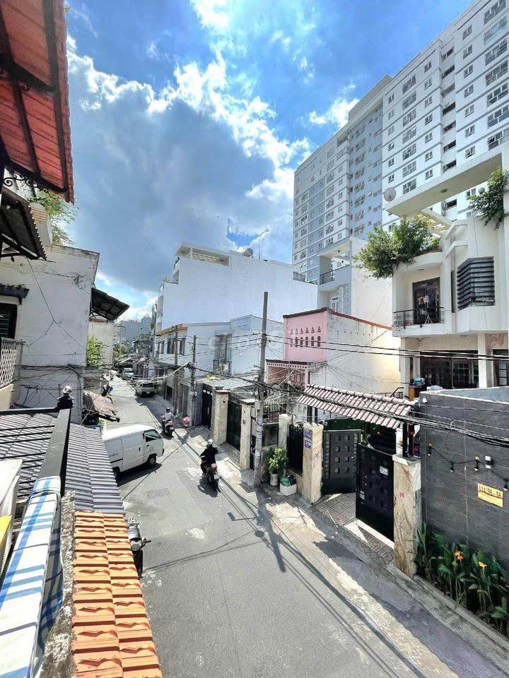 nhà đường số 79 tân quy q7, 63m², gần trường học, chợ và công viên