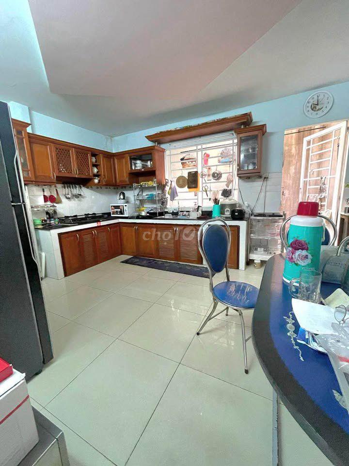 nhà đường số 79 tân quy q7, 63m², gần trường học, chợ và công viên