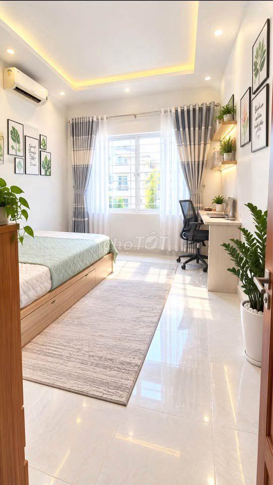 Nhà sát Nguyễn Thị Thập, Quận 7, xe hơi đỗ cửa, ngang 7m