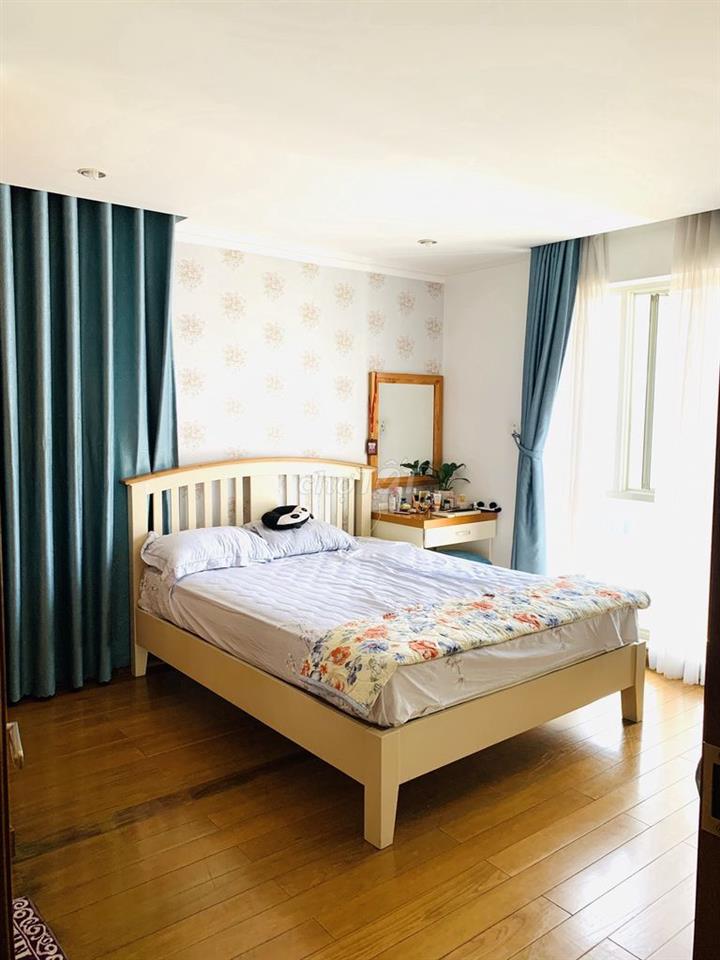 Cho thuê căn hộ Duplex Bảy Hiền Tower,  187m2, 4PN, 4WC, 18tr