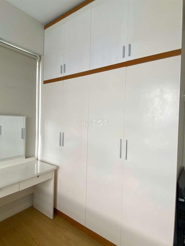 Cho thuê 1 phòng Master, view căn góc, hướng ra sông thoáng mát