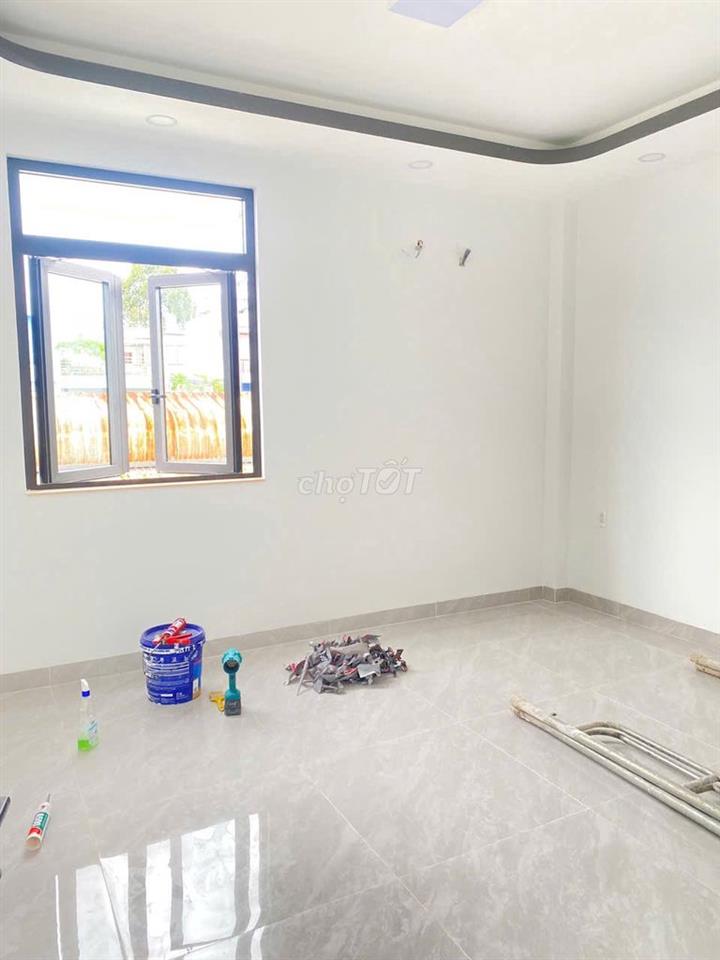 Nhà mặt tiền