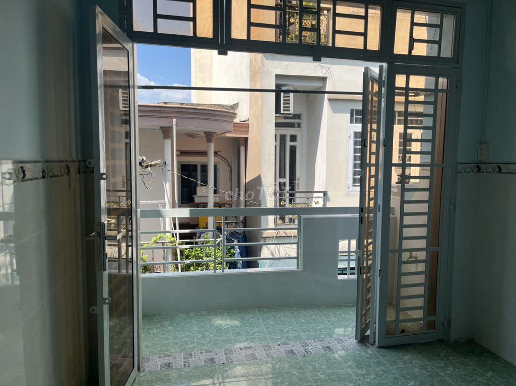 Nhà hẻm cho thuê nguyên căn 42,8 m² chính chủ