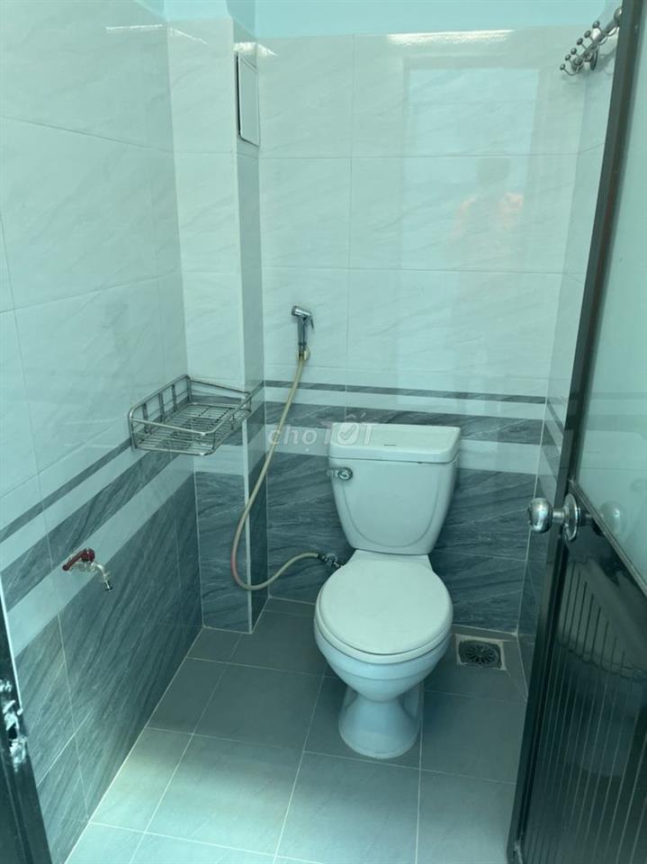 Nhà hẻm cho thuê nguyên căn 42,8 m² chính chủ