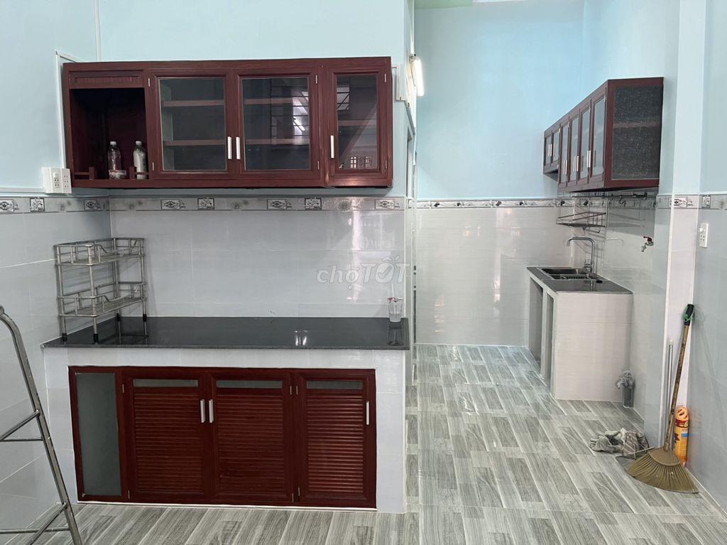 Nhà hẻm cho thuê nguyên căn 42,8 m² chính chủ