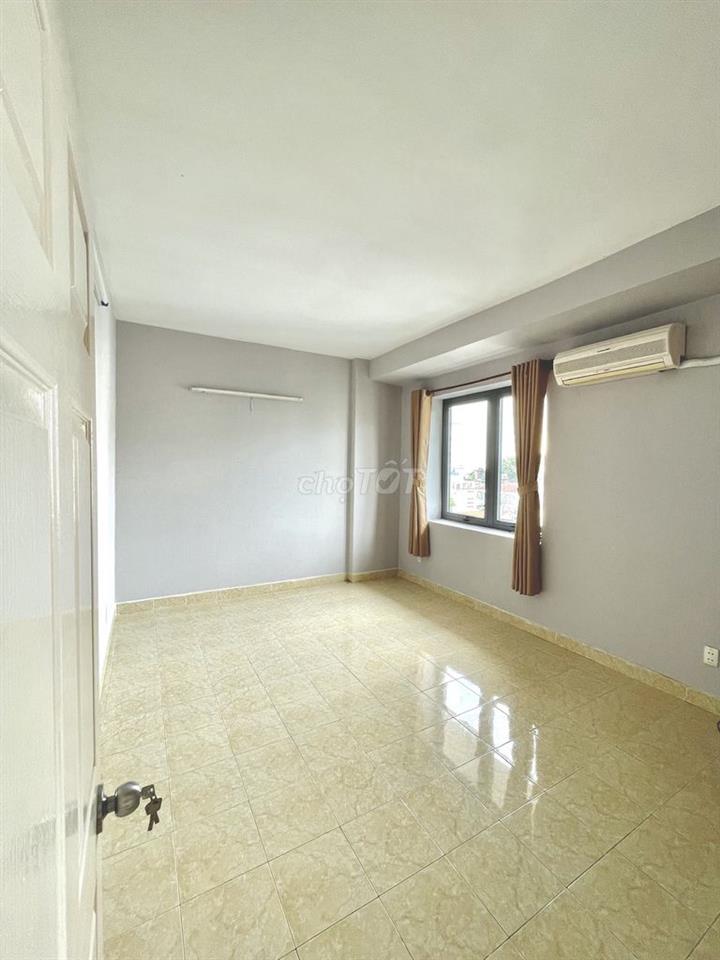 CHO THUÊ 109 NGUYỄN BIỂU 75M2 (3PN 2WC) GIÁ 13 TR/THÁNG - HÀNG HIẾM