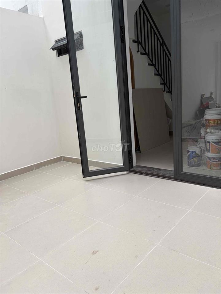 NHÀ MỚI VIP GẦN AEON TÂN PHÚ