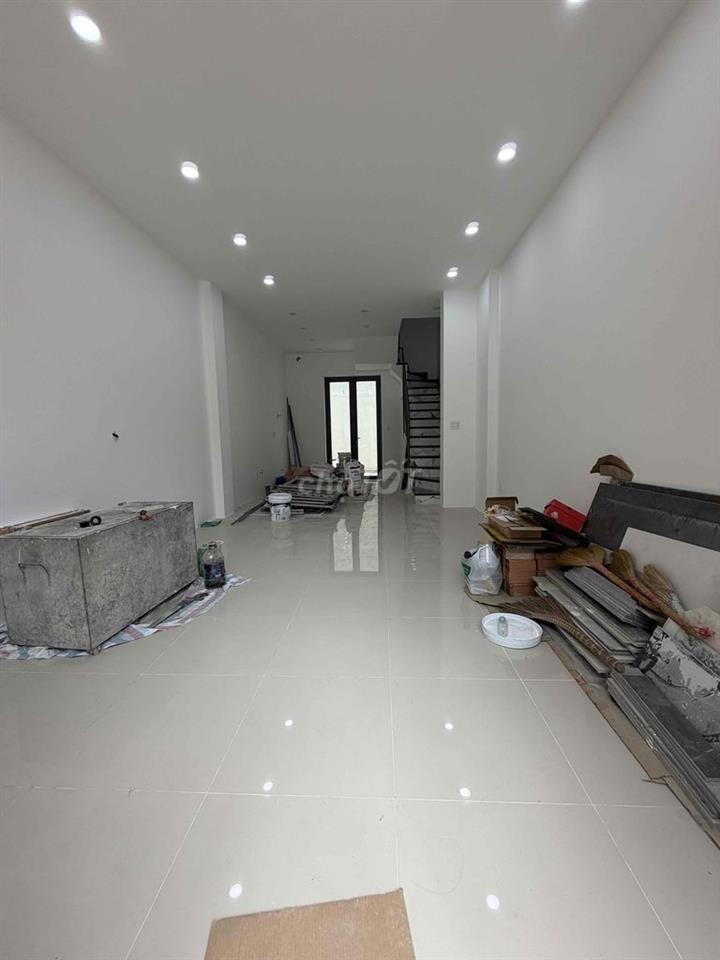 NHÀ MỚI VIP GẦN AEON TÂN PHÚ