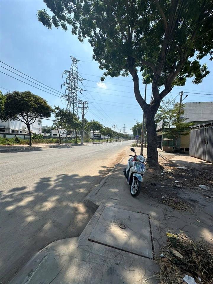 Any bán đất mặt tiền Ngô Chí Quốc SHCC giá bán 7 tỷ 