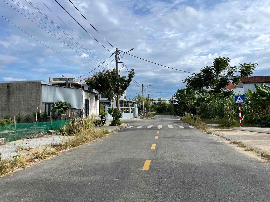khu quy hoạch vân dương, khổ 100m bán 2,6 t tỷ