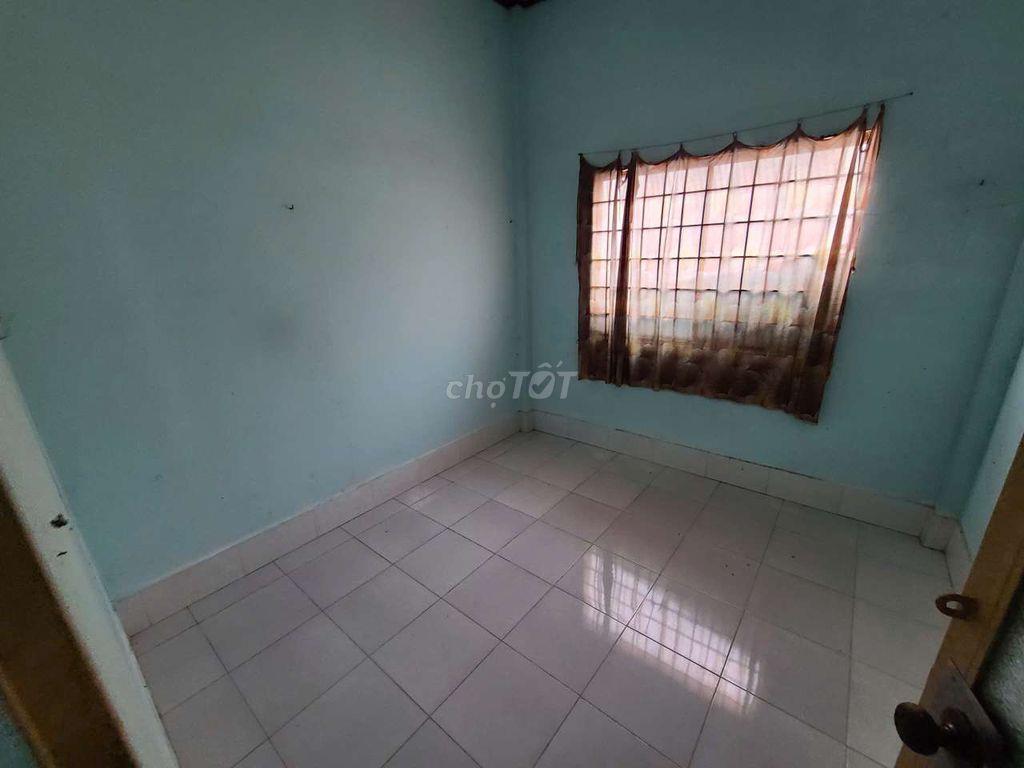 Nhà cấp 4 Khu 4 tt Cái Bè