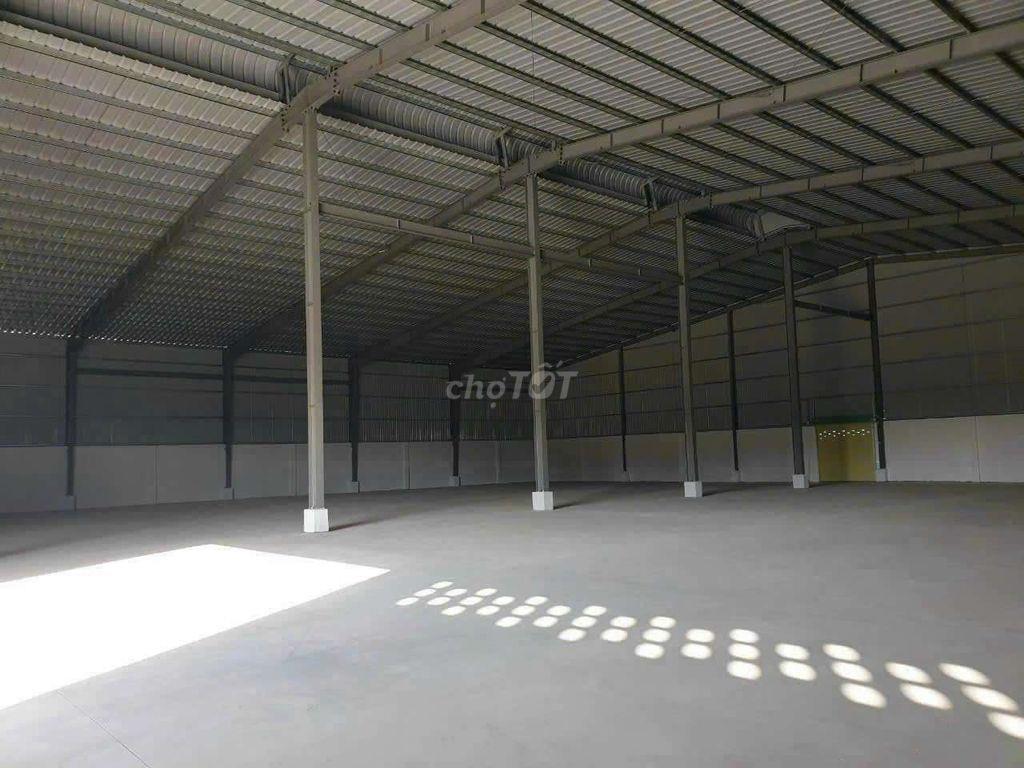 CHO THUÊ KHO MẶT TIỀN QL1A GẦN NGÃ 4 LƯƠNG PHÚ