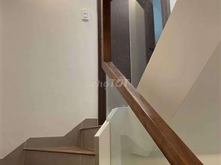 NHÀ MỚI XÂY, CÒN DƯ 1 PHÒNG CHO THUÊ Ở LÂU DÀI - GẦN NGÃ TƯ GÒ MÂY