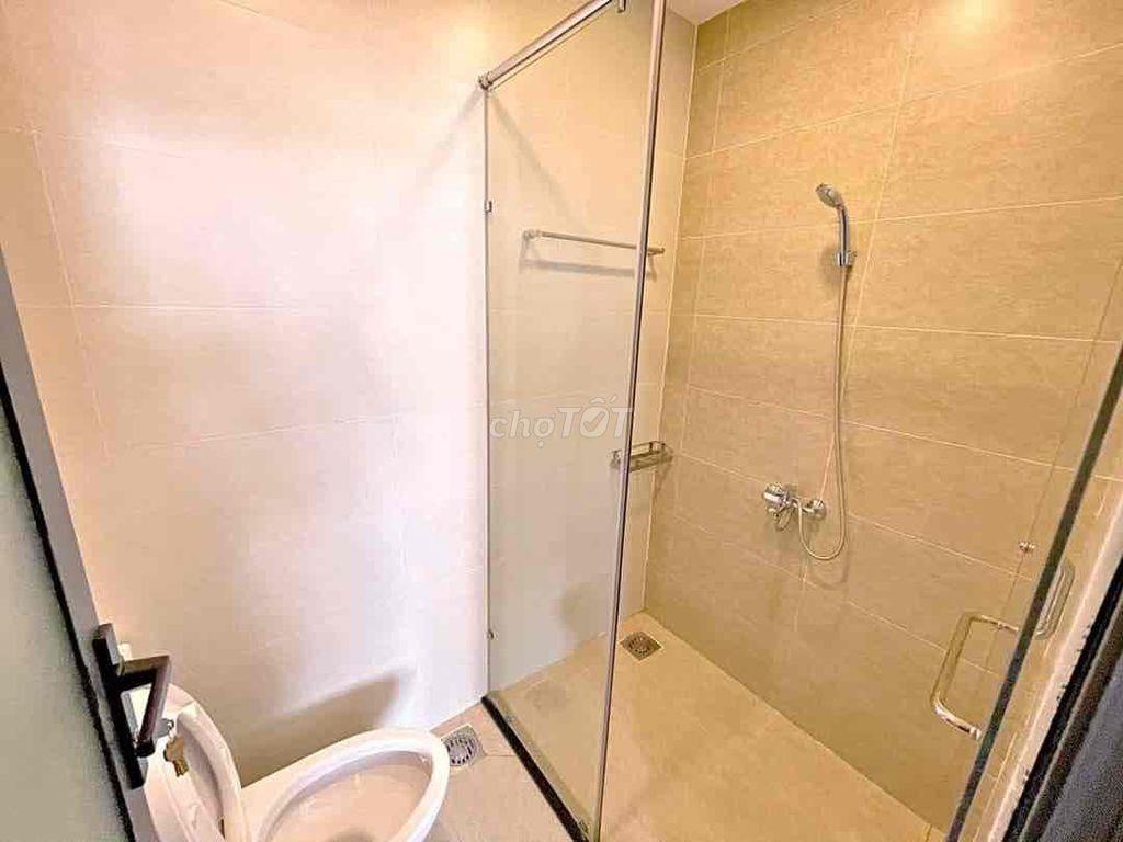 Căn hộ bancol 40m2 Nguyễn Tri Phương, quận 10