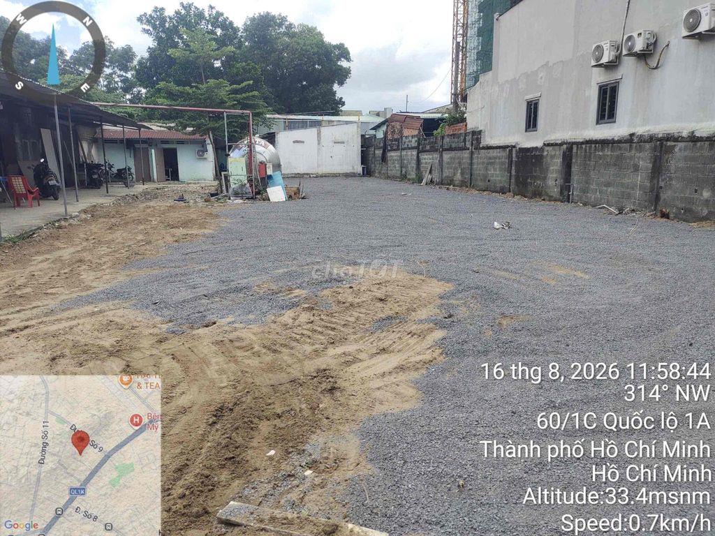 Cho thuê sân đất trống dt 1000m2 nằm gần Bệnh viện Hoàn Mỹ Thủ đức