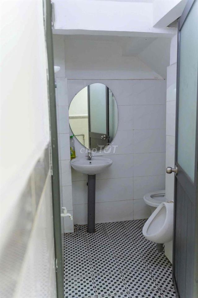 Cho thuê nhà nguyên căn 118 Lê Quang Định