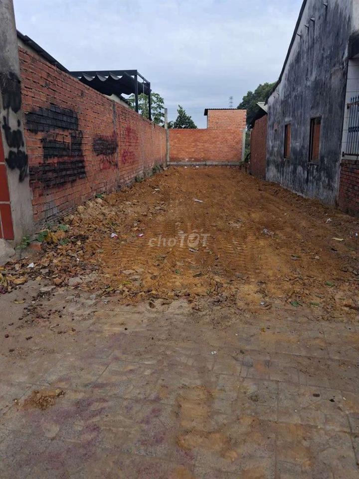 BÁN ĐẤT MẶT TIỀN BUÔN BÁN