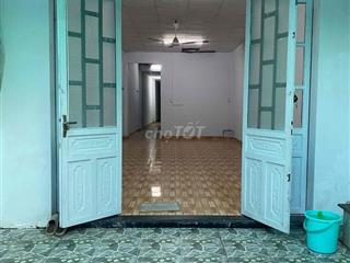 Nhà đẹp 4m x 40m , 1 lầu , Hẻm xe hơi , cách Chợ Phú Lạc 200m
