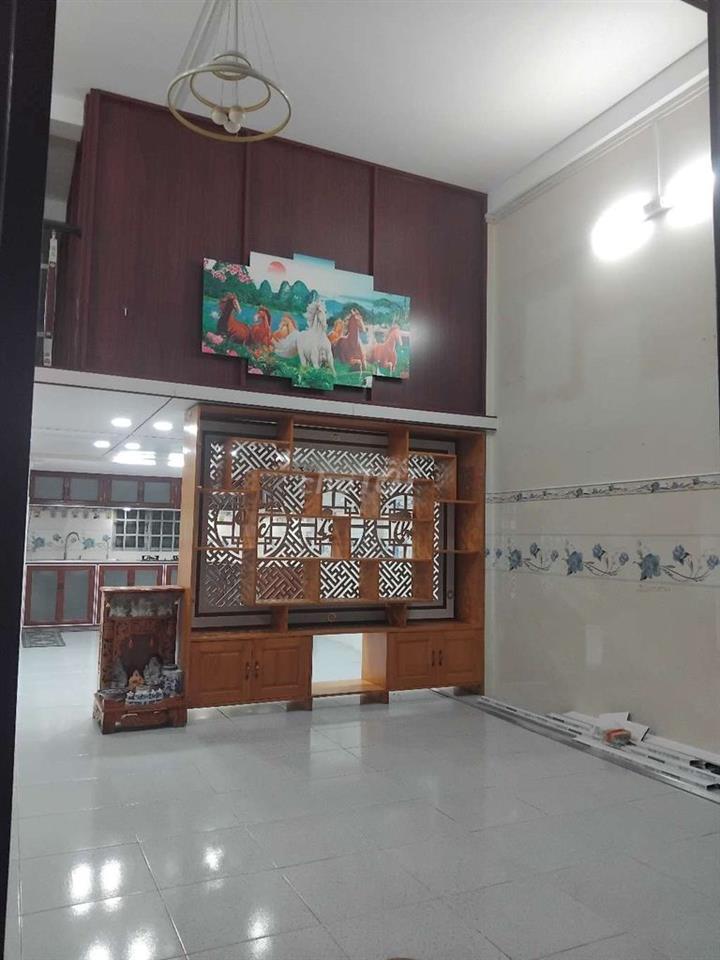 nhà chính chủ cần bán về quê