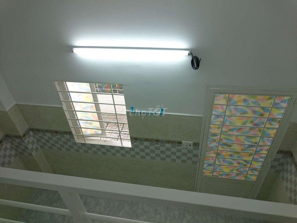 Phòng trọ máy lạnh gần chợ Bình Điền