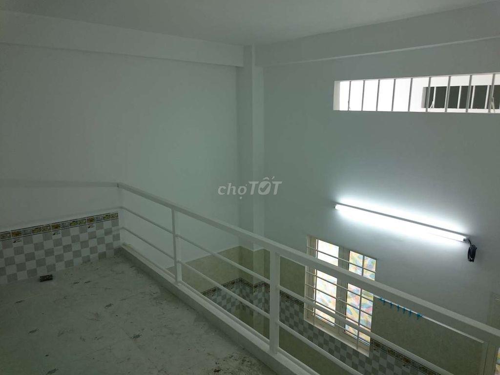 Phòng trọ máy lạnh gần chợ Bình Điền