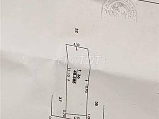 mình cần bán căn nhà cấp 4