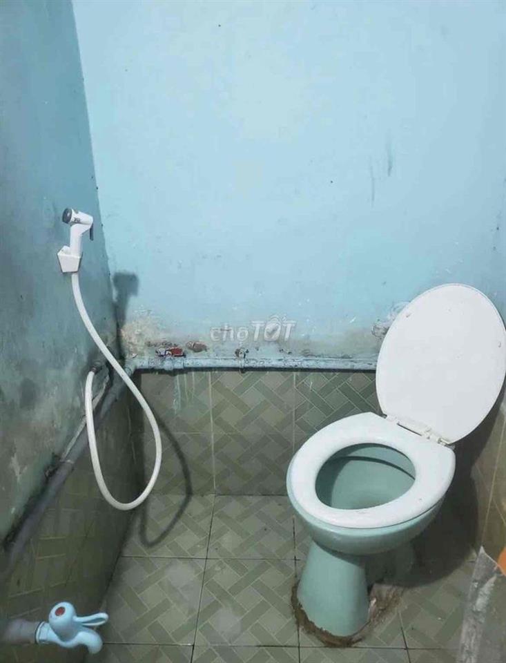 pass phòng trọ 1tr6/tháng có wc riêng phòng ở phù hợp 1ng