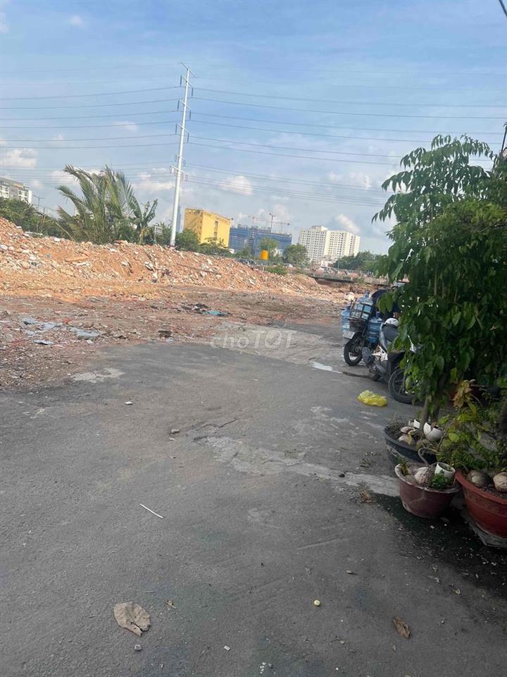 cho thuê nhà 1 trệt hẻm xe hơi 2phòng ngủ