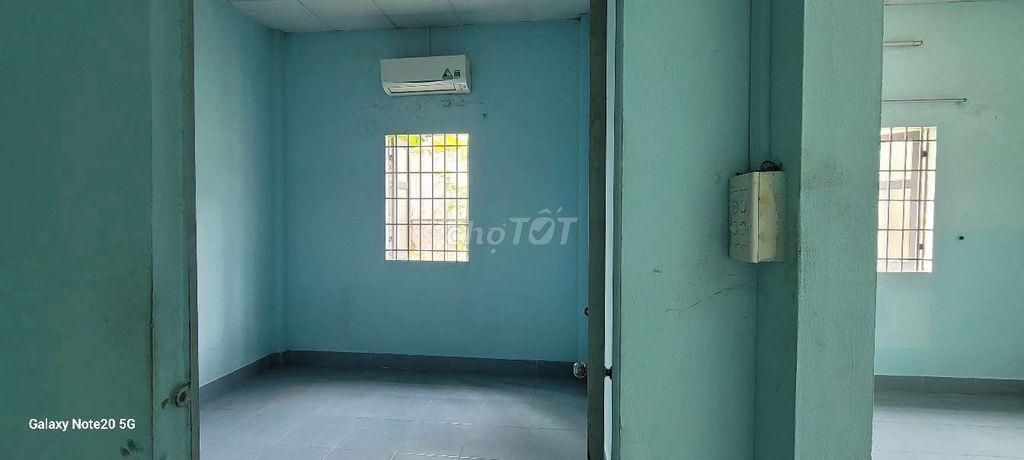 NHÀ Ở GẦN SÁT TRUNG TÂM HÀNH CHÍNH