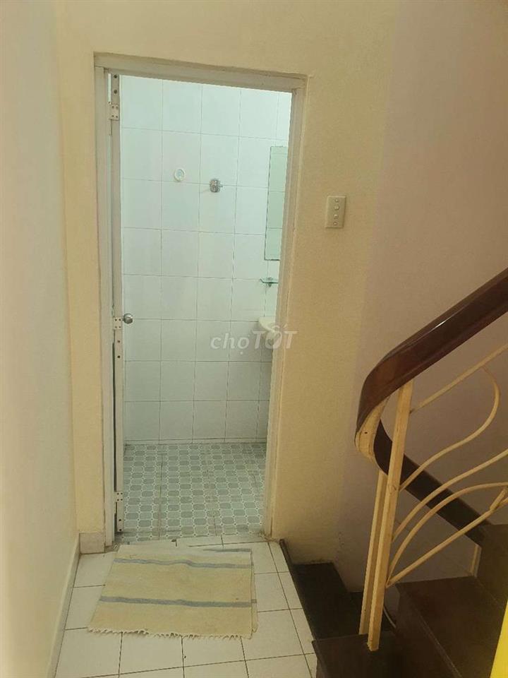 phòng cho thuê duy Tan p15 phú nhuận 