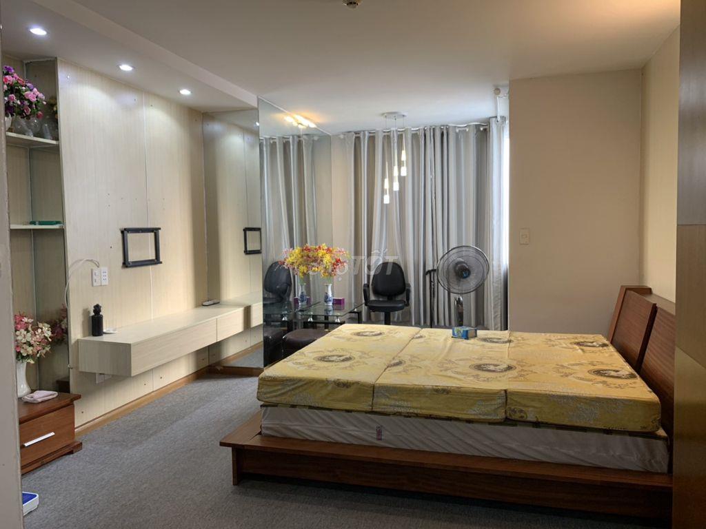 Bán gấp chung cư Summer Square (Quận 6) - 72m2, 2PN, giá 3.1 tỷ
