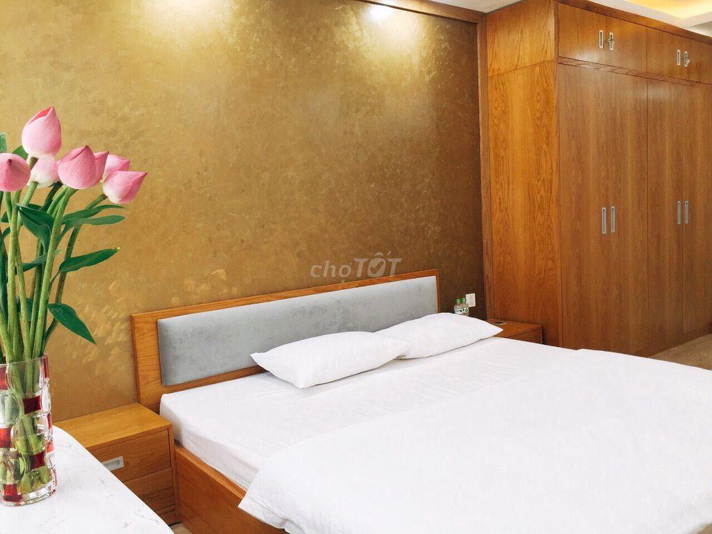Bán căn hộ Kingston Residence  - 83m2, 2PN, giá 7.9 tỷ, full nội thất